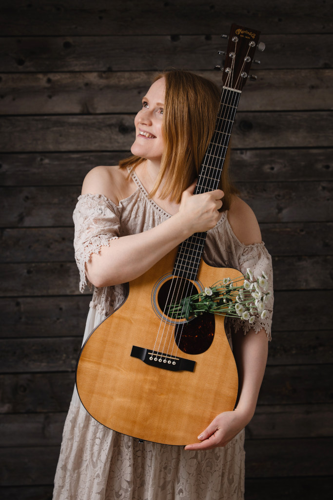 Laulaja-lauluntekijä Maria Vinberg